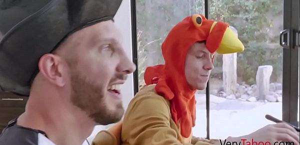  Family Fucks on thanksgiving with costumes!